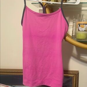 Lululemon Women's top (000470)
